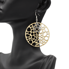 Paire de boucles d’oreilles fait à la main. Idée de cadeau. Fait main