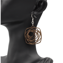 Paire de boucles d’oreilles fait à la main. Idée de cadeau. Fait main