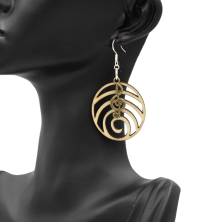 Paire de boucles d’oreilles fait à la main. Idée de cadeau. Fait main