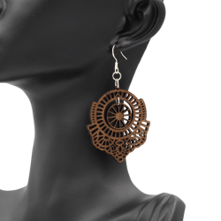 Paire de boucles d’oreilles fait à la main. Idée de cadeau. Fait main