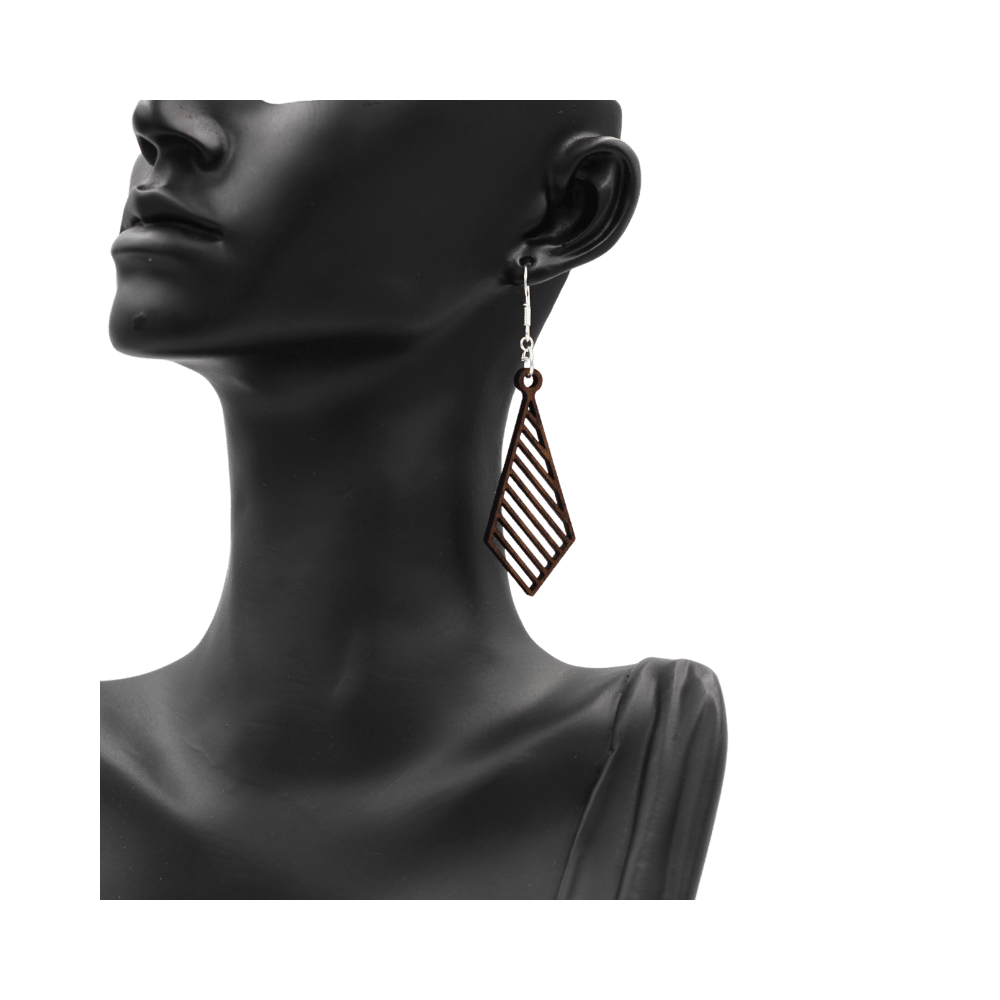 Paire de boucles d’oreilles fait à la main. Idée de cadeau. Fait main Paire de boucles d’oreilles fait à la main. Idée de cadeau. Fait main