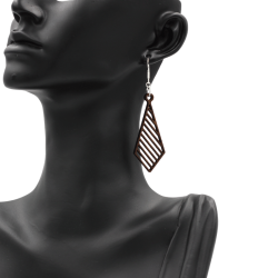 Paire de boucles d’oreilles fait à la main. Idée de cadeau. Fait main