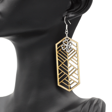 Paire de boucles d’oreilles fait à la main. Idée de cadeau. Fait main