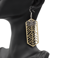 Paire de boucles d’oreilles fait à la main. Idée de cadeau. Fait main