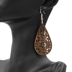 Paire de boucles d’oreilles fait à la main. Idée de cadeau. Fait main