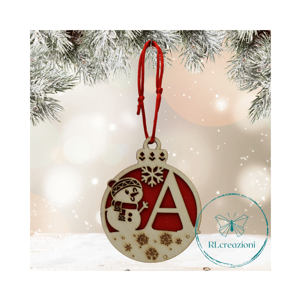 Décoration de l'arbre de Noël. Fabriquée par découpe laser. Lettre A Décoration de l'arbre de Noël. Fabriquée par découpe laser. Lettre A
