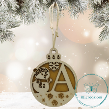 Decorazione per l'albero di Natale. Realizzata con taglio laser. Lettera A