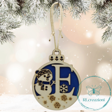 une décoration spéciale pour l'arbre de Noël. Lettre "E". Personnalisation sur demande