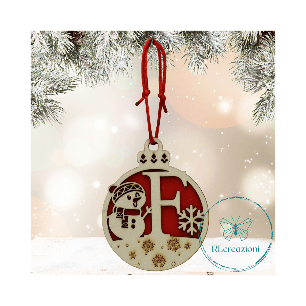 Decorazione per l'albero di Natale. Realizzata con taglio laser. Lettera F Decorazione per l'albero di Natale. Realizzata con taglio laser. Lettera F
