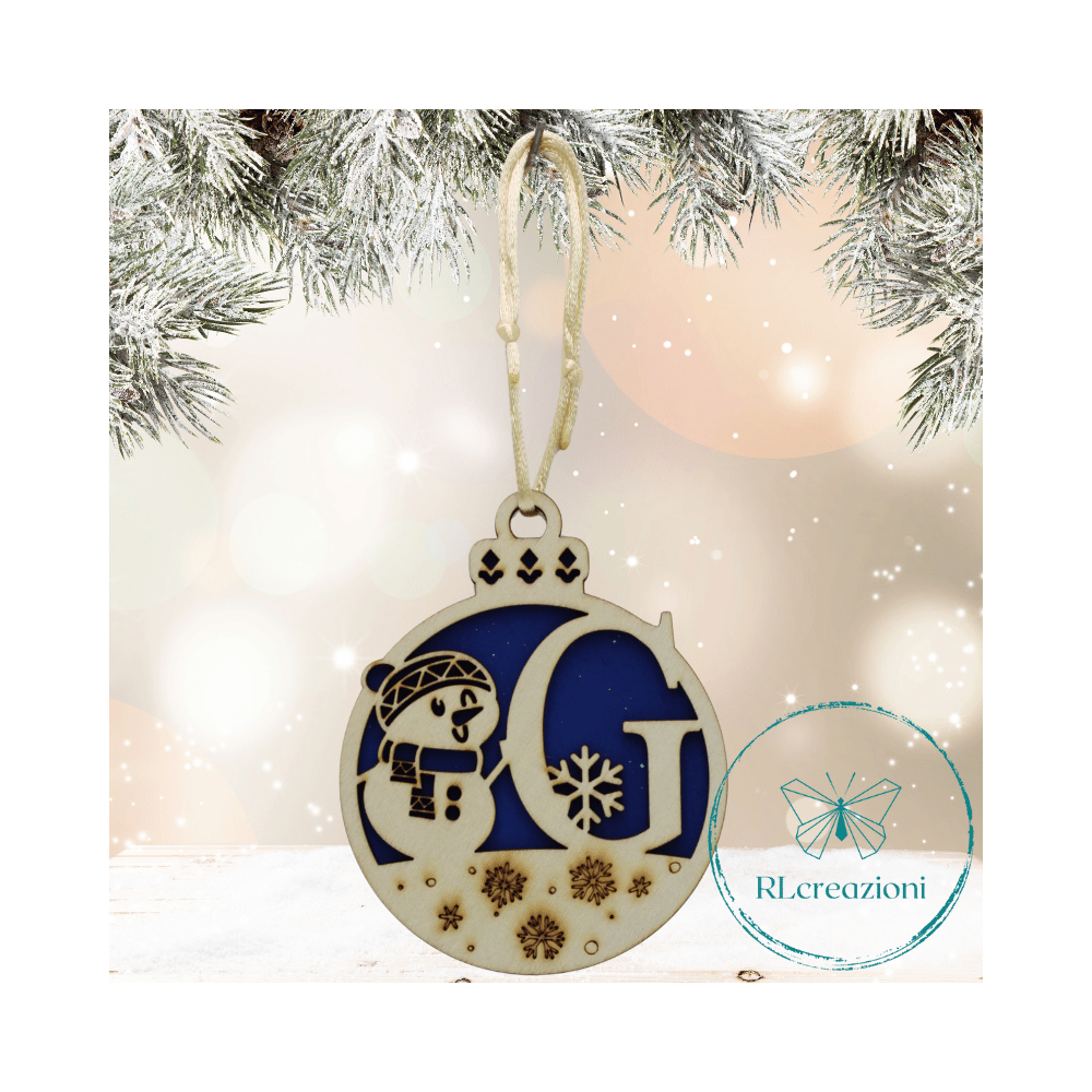 Decorazione per l'albero di Natale. Realizzata con taglio laser. Lettera G Decorazione per l'albero di Natale. Realizzata con taglio laser. Lettera G