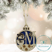 Decorazione per l'albero di Natale. Realizzata con taglio laser. Lettera M