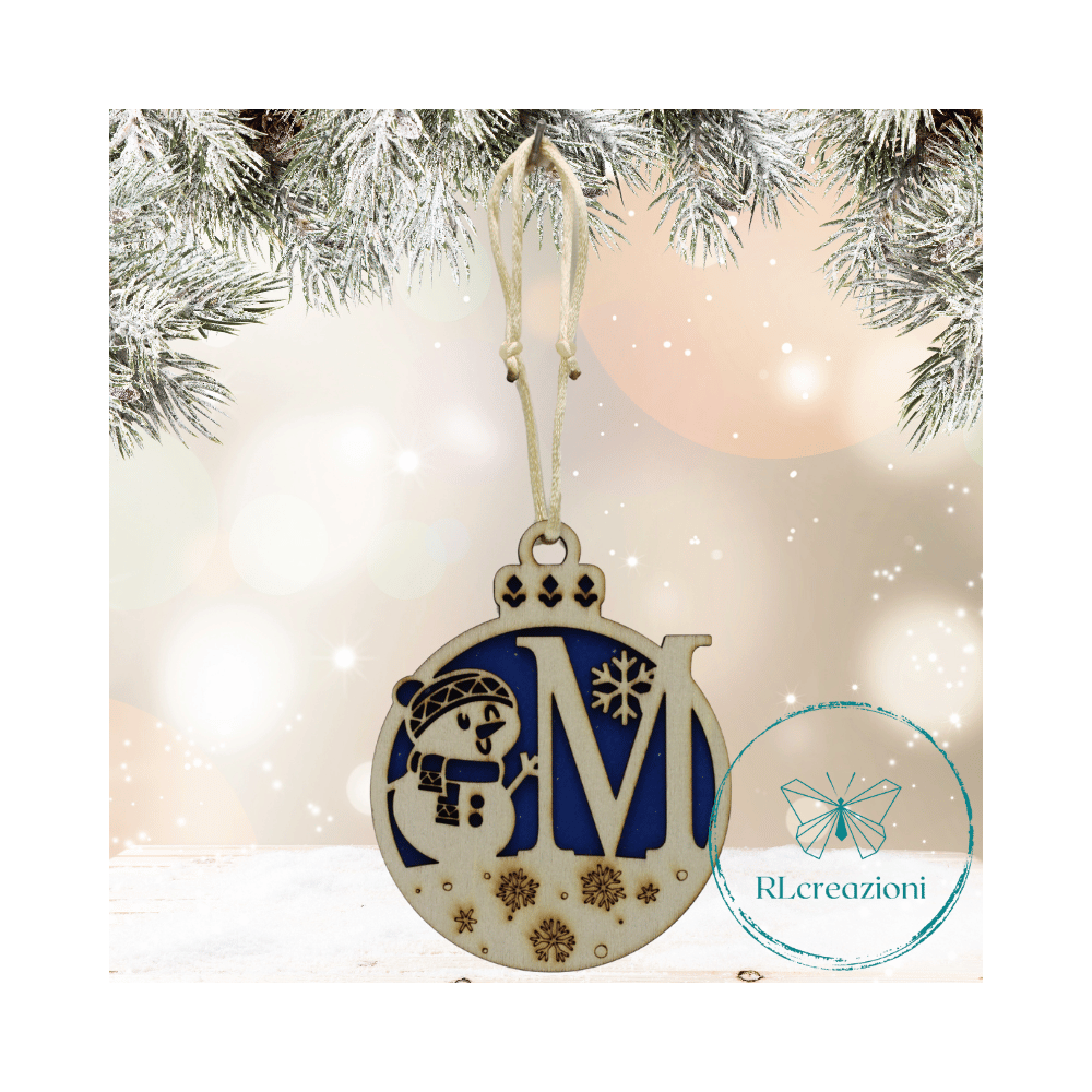 une décoration spéciale pour l'arbre de Noël. Lettre "M". Personnalisation sur demande une décoration spéciale pour l'arbre de Noël. Lettre "M". Personnalisation sur demande