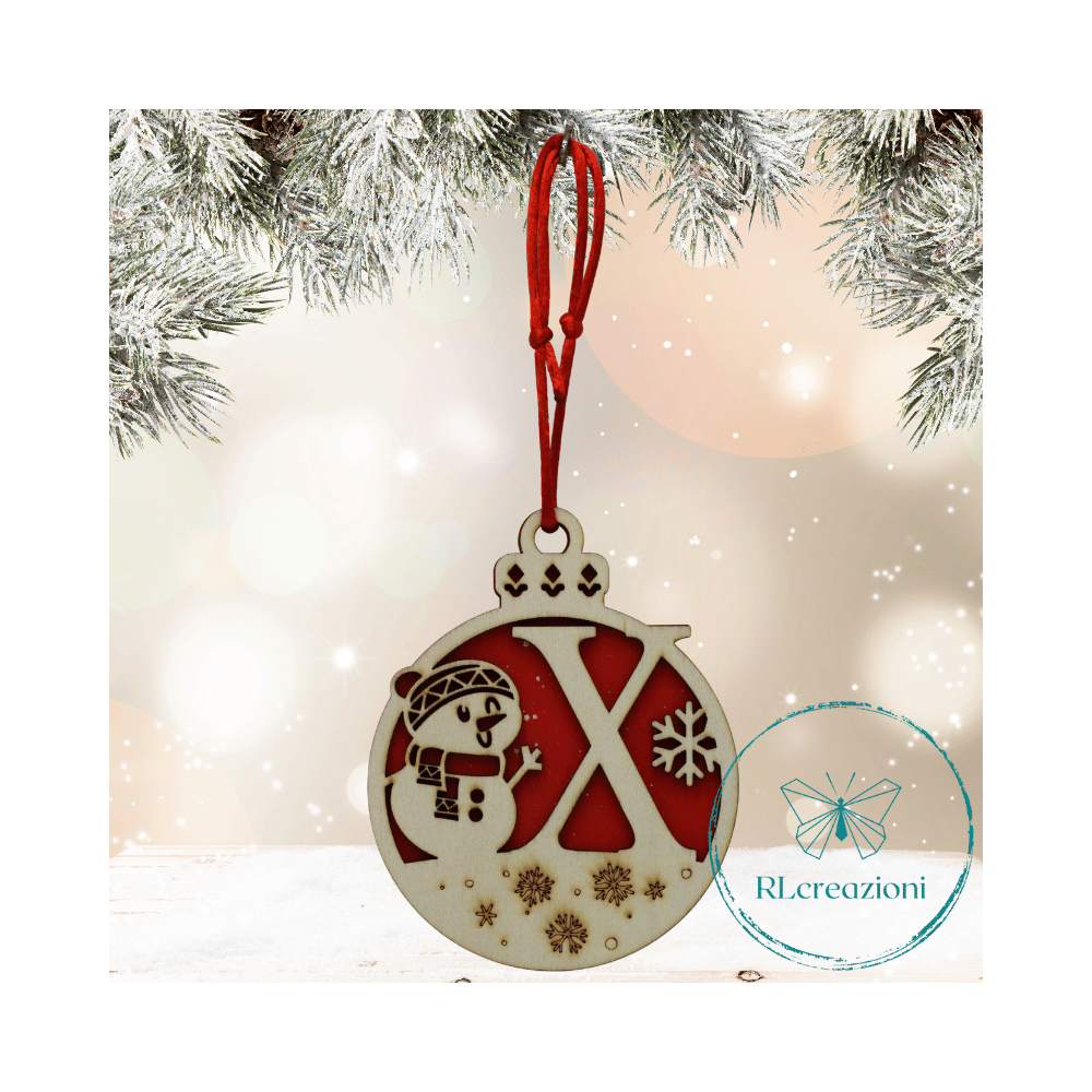 Decorazione per l'albero di Natale. Realizzata con taglio laser. Lettera X Decorazione per l'albero di Natale. Realizzata con taglio laser. Lettera X