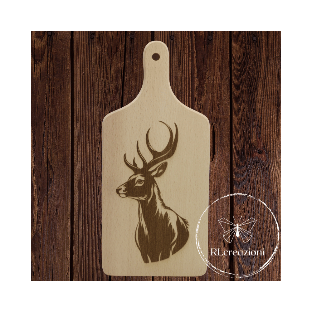 Planche à découper avec gravure laser 'cerf'. Personnalisation sur demande Planche à découper avec gravure laser 'cerf'. Personnalisation sur demande