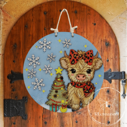 Bébé vache écossaise