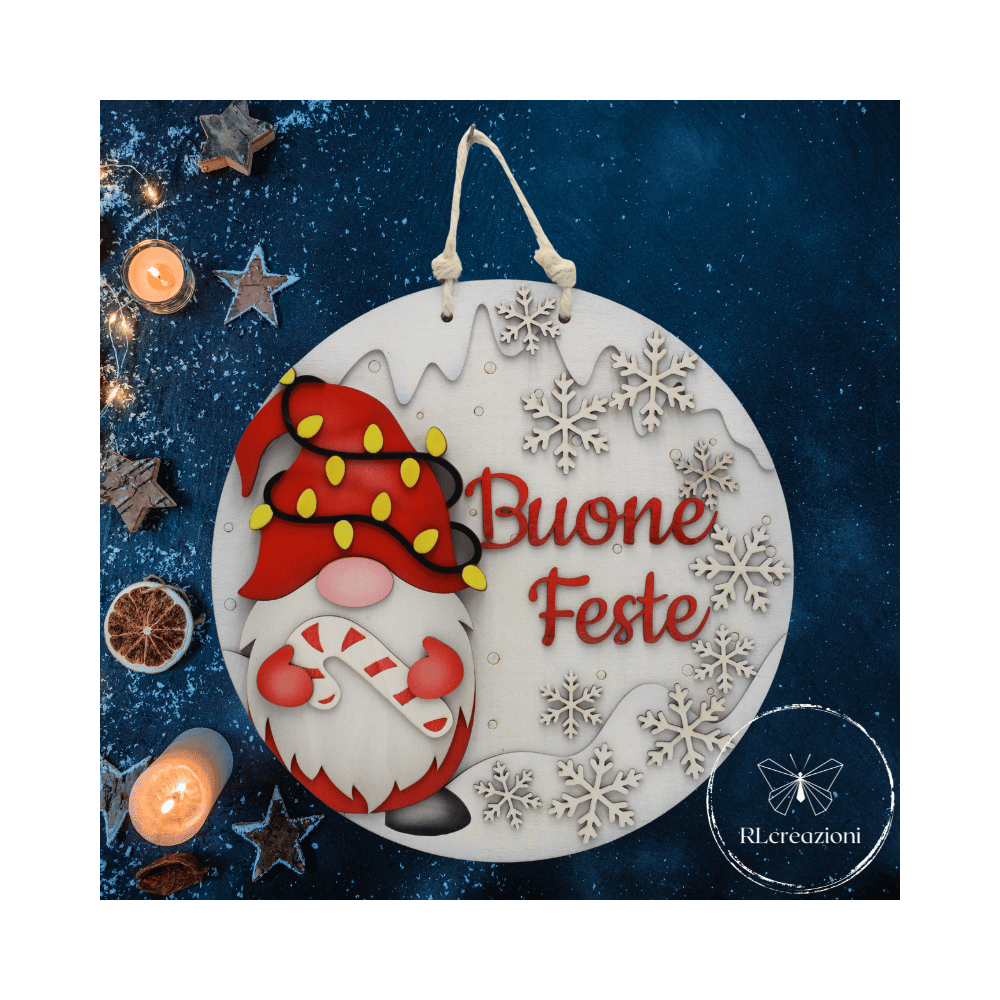 Couronne de Noël Gnome peinte à l'aérographe. Gnome et flocons de neige
