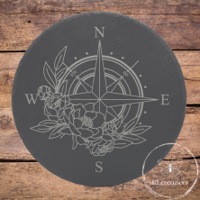 Schneidebrett aus Schiefer mit Lasergravur 'WIndrose'. Individuell auf Anfrage