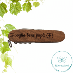 Victorinox Sparta en bois de noyer avec gravure laser. 10 fonctions. Personnalisé sur demande