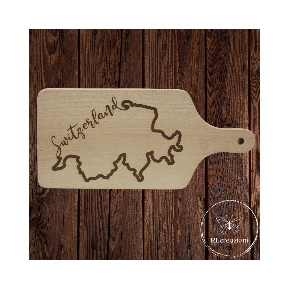 Planche à découper avec gravure laser "Switzerland". Personnalisation sur demande