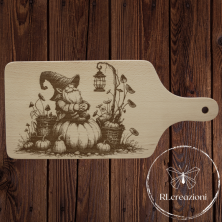 tagliere con incisione laser "Gnomo". Personalizzato su richiesta