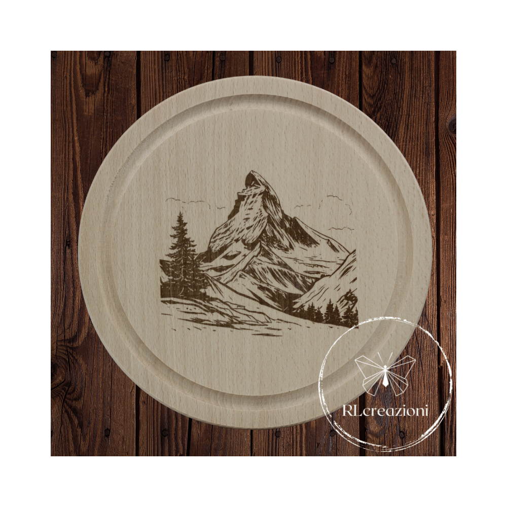 tagliere con incisione laser "Cervino". Personalizzato su richiesta