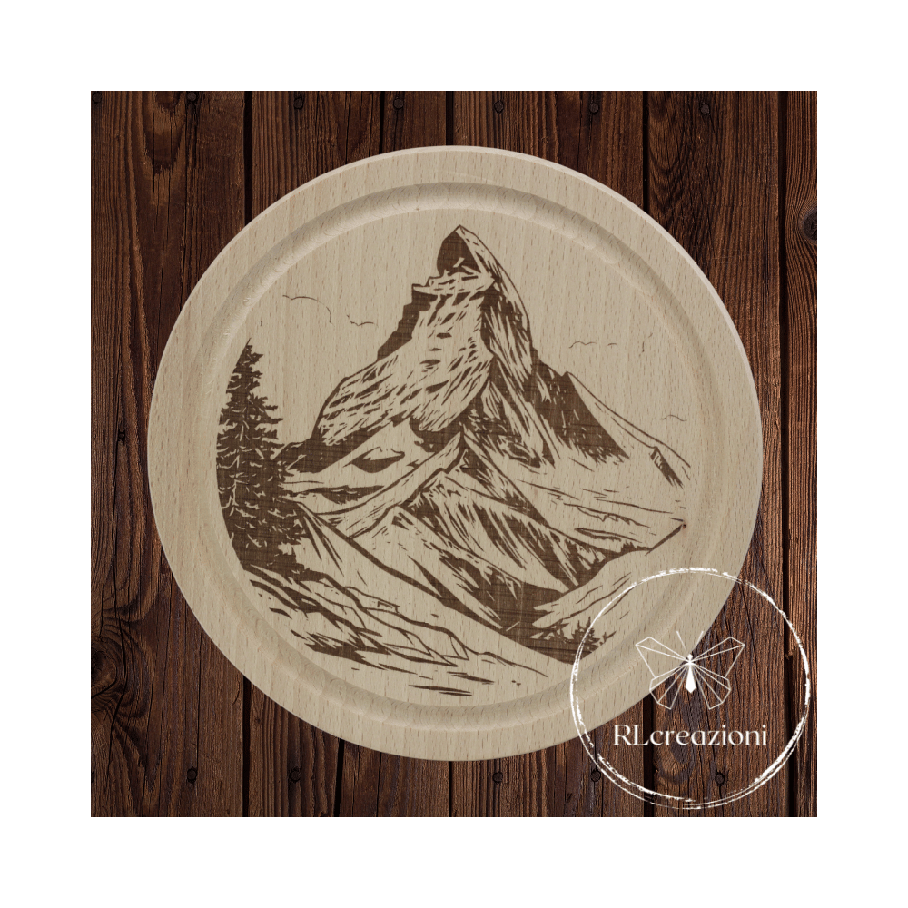 tagliere con incisione laser "Cervino". Personalizzato su richiesta