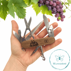 Victorinox Huntsman Wood Cerf