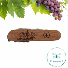 Victorinox Sparta en bois de noyer avec gravure laser. 10 fonctions. Personnalisé sur demande. Runner