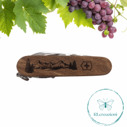 Victorinox Sparta in legno di noce con incisione laser. 10 funzioni. Personalizzato su richiesta. Alpi