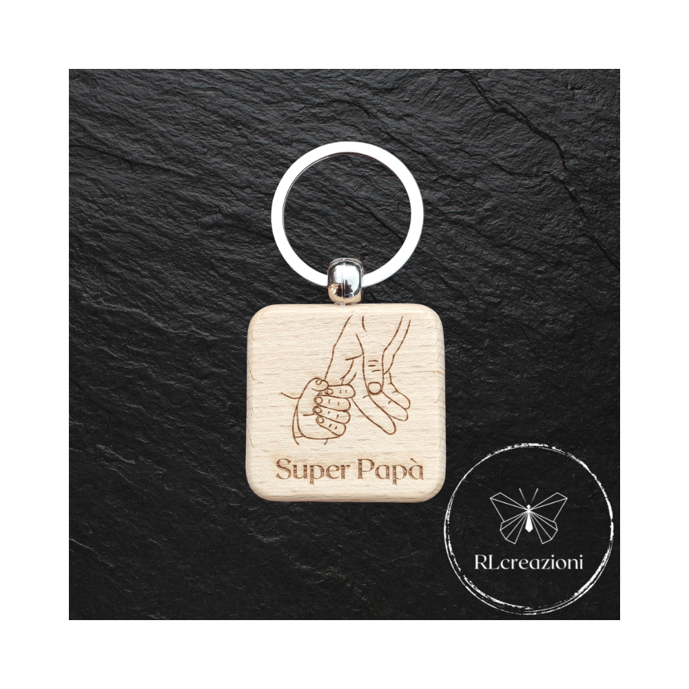 portachiavi in legno con incisione laser. Super Papà. Personalizzabili. Ideali come gadget aziendali