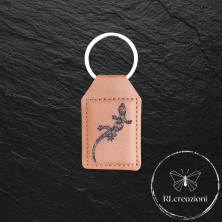 Porte-clés en simili cuir avec gravure laser. Loup. Personnalisables. Idéaux comme gadgets d'entreprise.