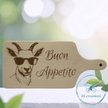 tagliere con incisione laser "capra".Buon appetito. Personalizzato su richiesta