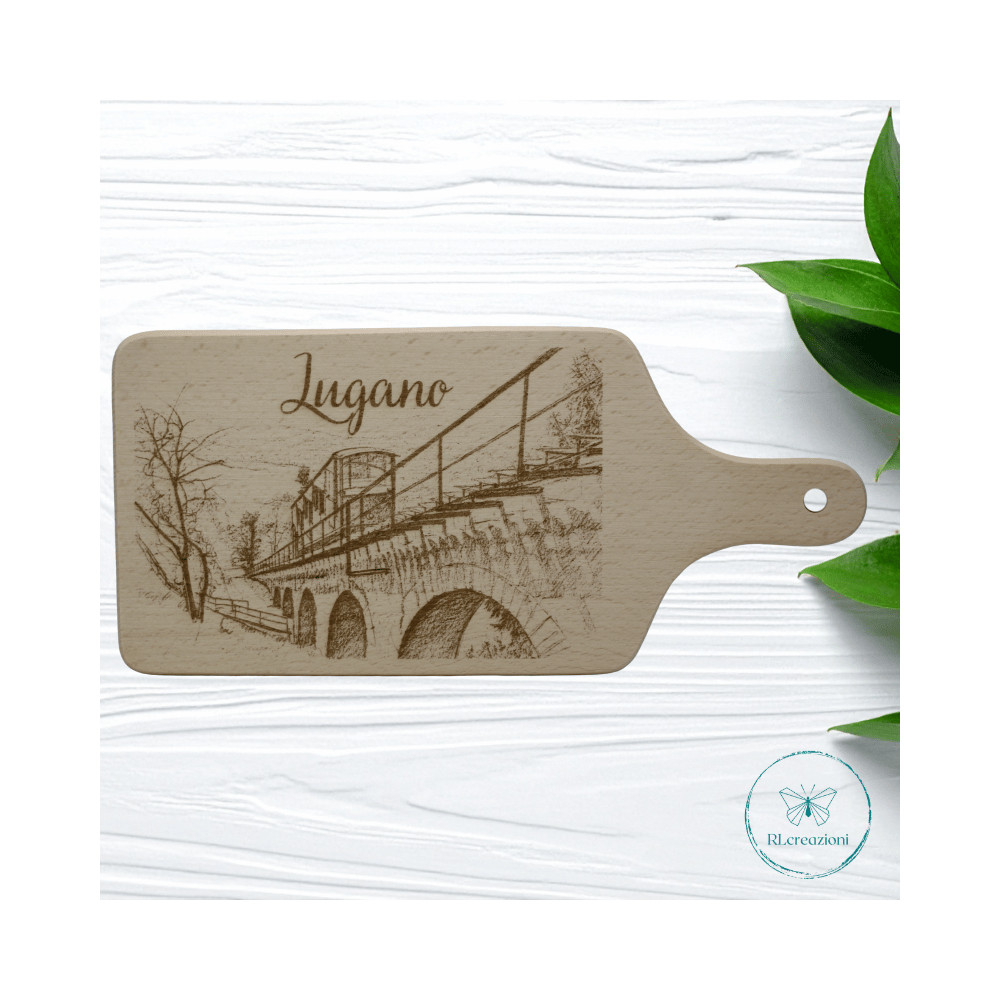 tagliere in legno di faggio con incisione laser. Personalizzato su richiesta