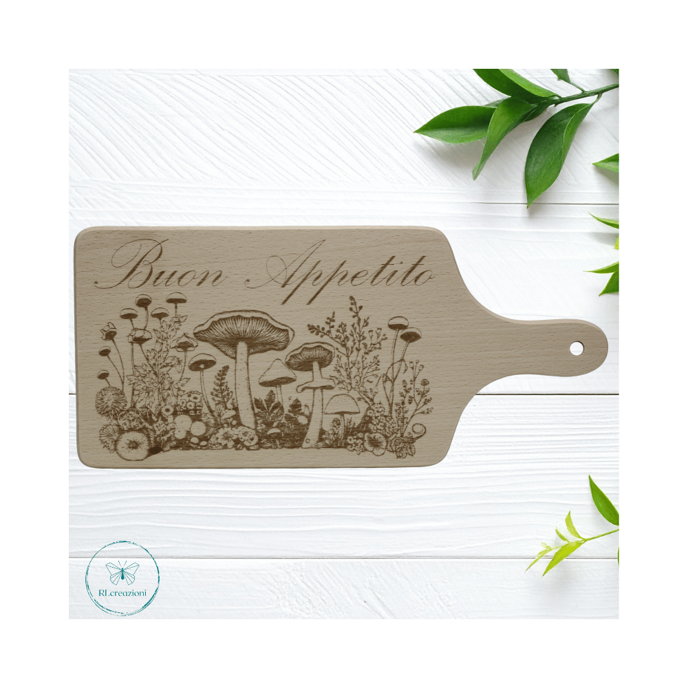 Planche à découper gravée au laser. Personnalisable sur demande