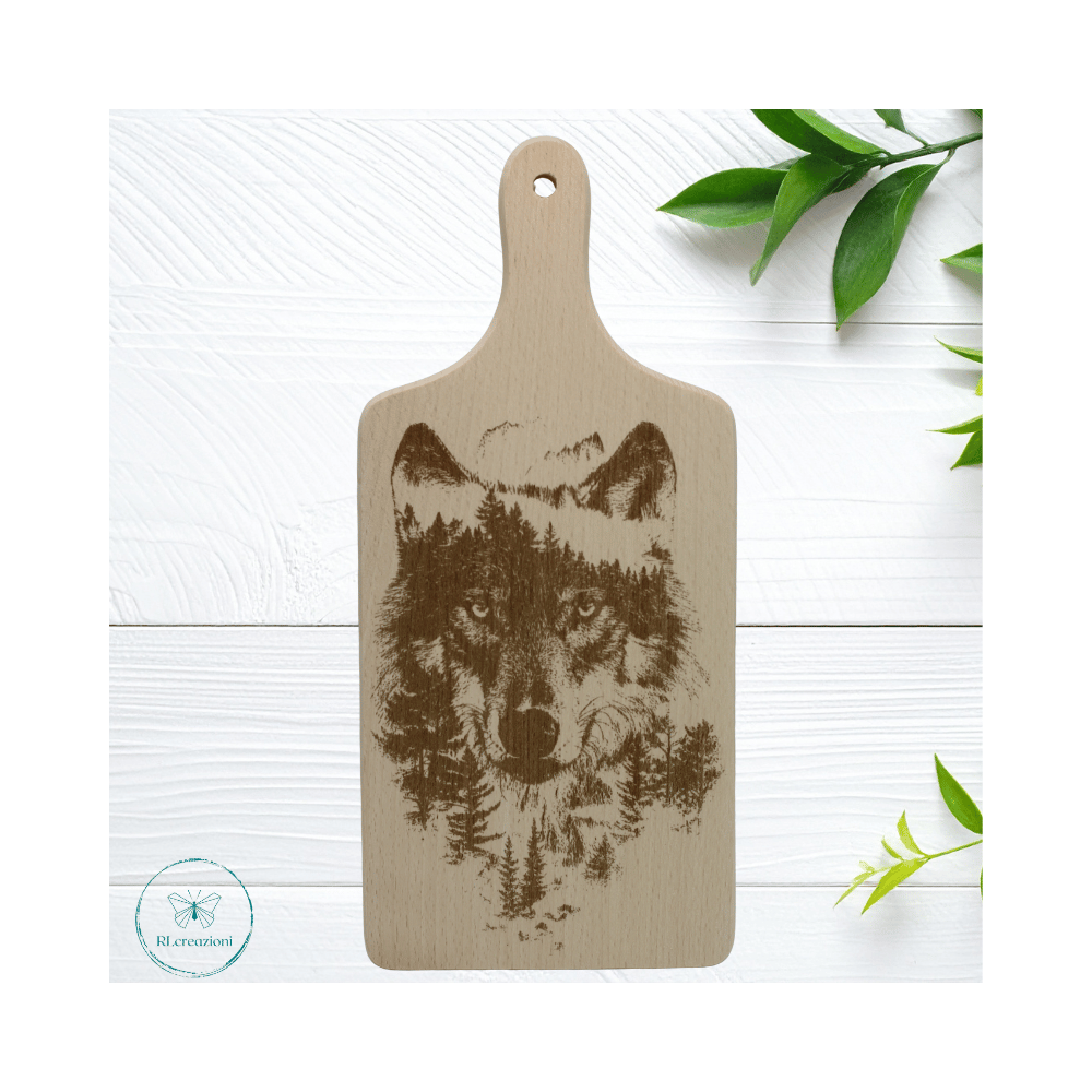tagliere con incisione laser "Lupo". Personalizzato su richiesta