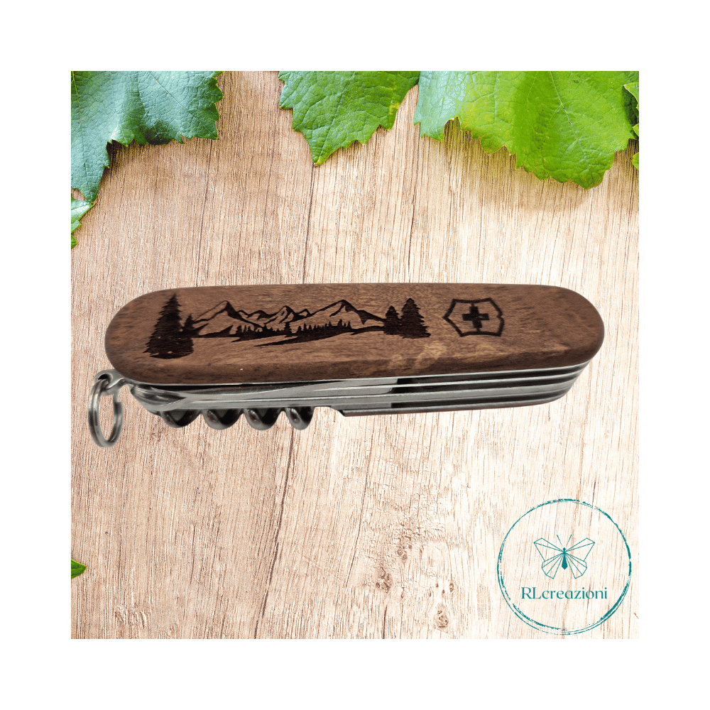 Victorinox Huntsman Wood con incisione laser. 13 funzioni. Personalizzato su richiesta.