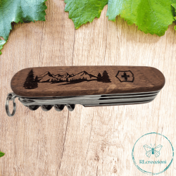 Victorinox Huntsman Wood con incisione laser. 13 funzioni. Personalizzato su richiesta.