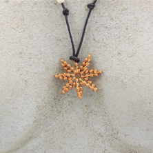 Collier en cuivre fait à la main. Idée de cadeau. Fait main