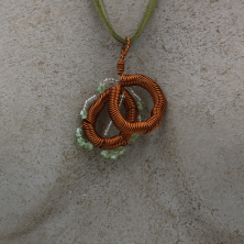 Collier en cuivre fait main, artisanat suisse, tessin
