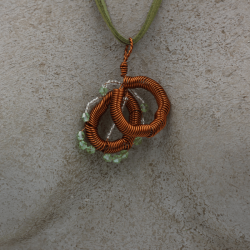 Collier en cuivre fait main, artisanat suisse, tessin
