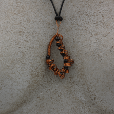 Collana in rame realizzata a mano. Idea regalo. Prodotti artigianali fatti a mano in Ticino