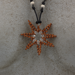 Collana in rame realizzata a mano. Idea regalo. Prodotti artigianali fatti a mano in Ticino