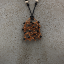 Collana in rame realizzata a mano. Idea regalo. Prodotti artigianali fatti a mano in Ticino
