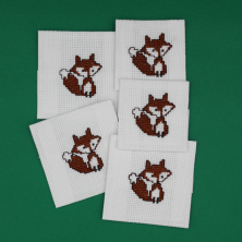Marque "renard" brodée à la main.
