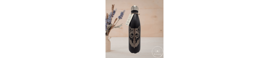 Borraccia thermos in acciaio inox. Adatto a bevande calde o fredde (non gasate). Personalizzata su richiesta